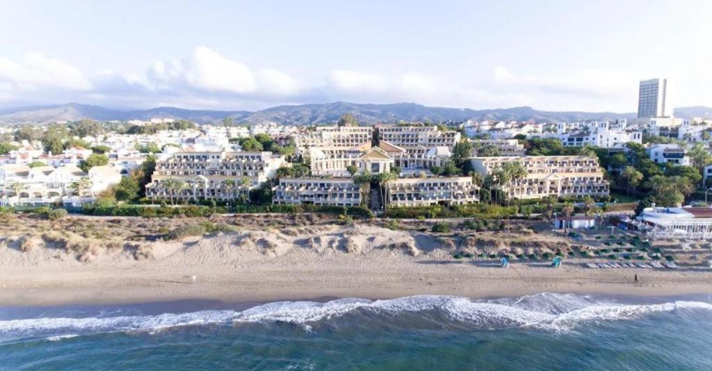 Oleholidays 617 Romana Playa Junto Al Mar Marbella Buitenkant foto